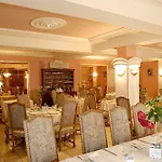 호텔 Logis Restaurant Aux 3*