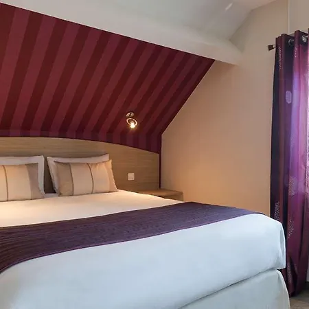 Logis Hotel Restaurant Aux Maisons Szálloda 3*