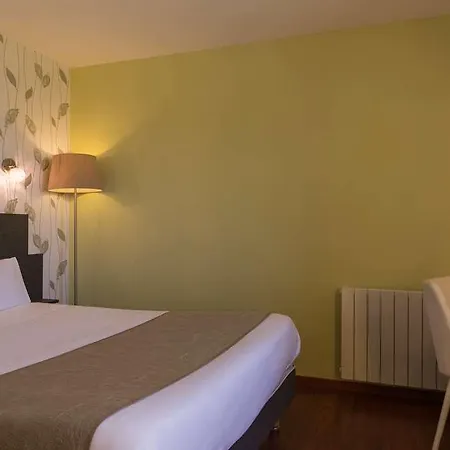 Logis Hotel Restaurant Aux Maisons 3* Maisons-lès-Chaource