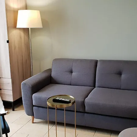 Aux Maisons, The Originals Relais (Relais du Silence) Hotel Maisons-lès-Chaource