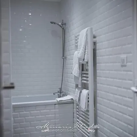 Logis Hotel Restaurant Aux Maisons Szálloda Maisons-lès-Chaource