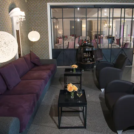 Logis Restaurant Aux