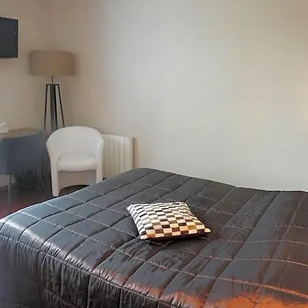 Hotel Logis Aux Maisons-lès-Chaource