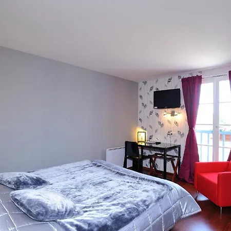 Hotel Logis Aux Maisons-les-Chaource