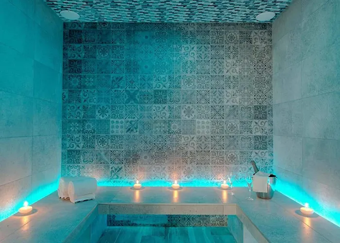 Logis Restaurant Aux Hotel 3*